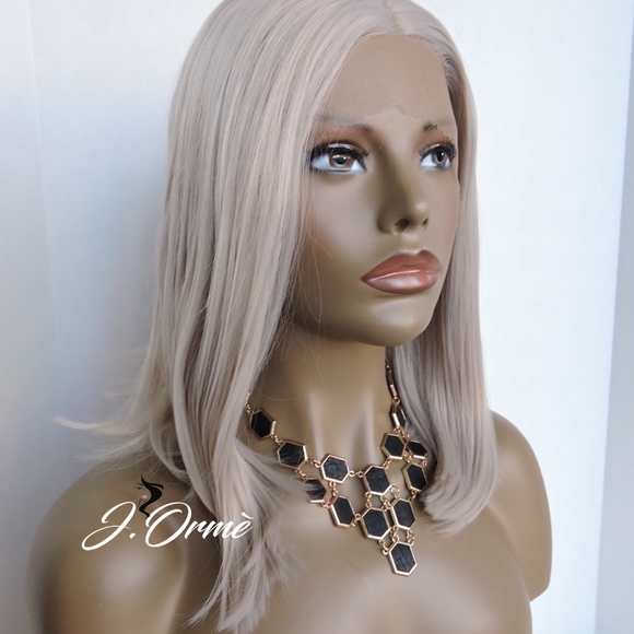 Sleek Bob Lace Front Wig Grey -Lace Front Wigs main image 5